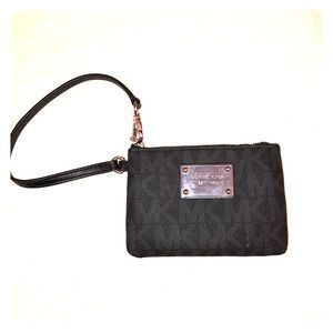 Michael Kors wristlet
